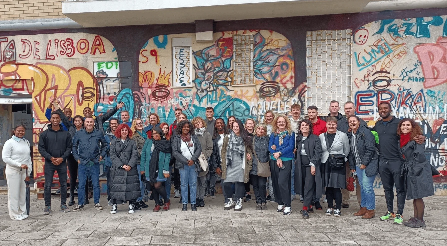 Brochura digital “Tools for YOU*!” Um Novo Recurso para Técnicos de Juventude