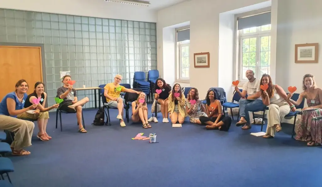De 23 a 27 de junho, a Fundação Cidade de Lisboa acolheu a 3ª edição do Curso de Mediação Intercultural, recebendo 13 participantes de Itália, Espanha e Grécia - representando 6 nacionalidades e 4 organizações diferentes.