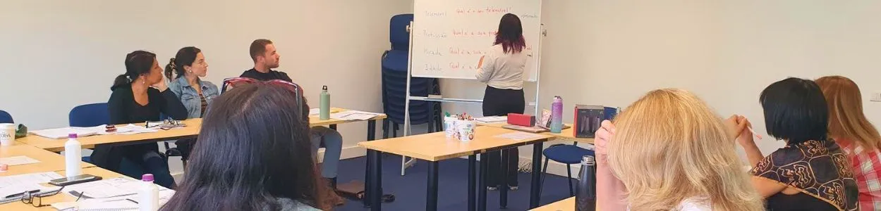 Encontre o Curso de Português para Estrangeiros ideal para si na Fundação Cidade de Lisboa