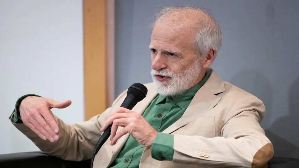 Quarta Conferência 'Poentes Olisiponenses' Destaca Richard Zenith e a Lisboa de Fernando Pessoa